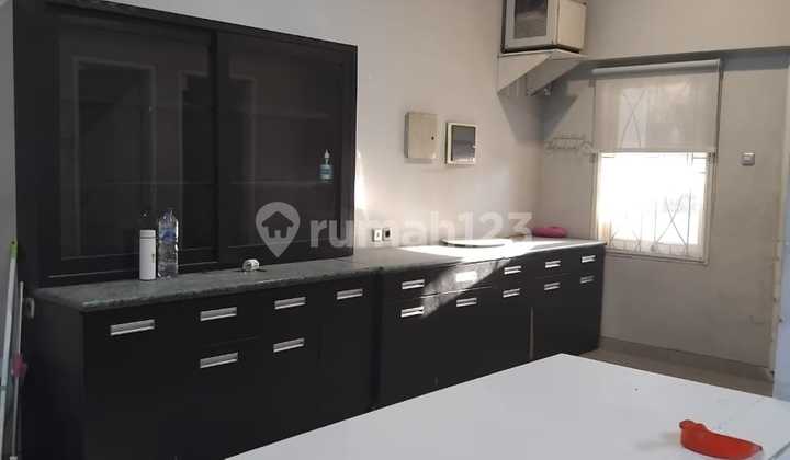 Di Sewakan Town House Pik Hook LB 375M2, Fully Furnish!