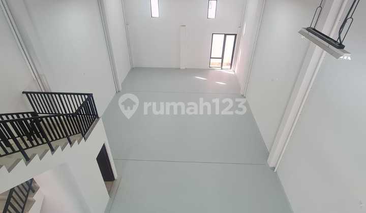 Disewakan Gudang Bizpark UK 9x30, Harga Nego Disewakan Gudang Bizpark UK 9x30, Harga Nego