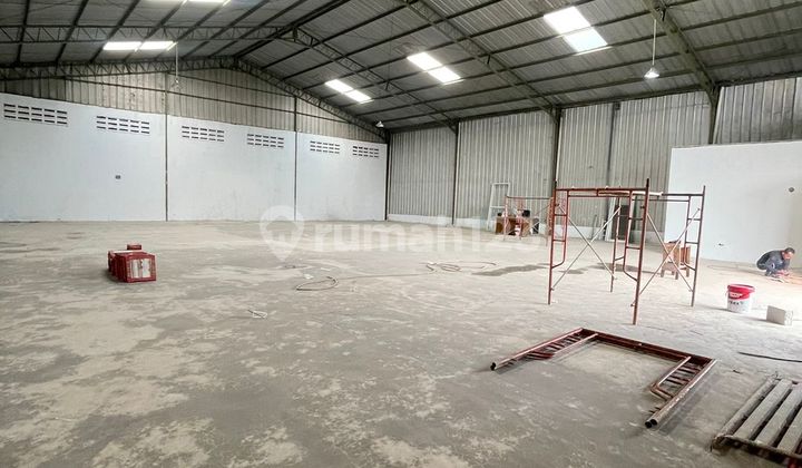Disewakan Gudang di Cipondoh Luas 800m2 Disewakan Gudang di Cipondoh Luas 800m2