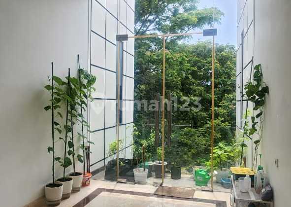 Dijual Rumah 2LT Cluster Florence LT. 219m2, SHM, Harga Nego Dijual Rumah 2LT Cluster Florence LT. 219m2, SHM, Harga Nego