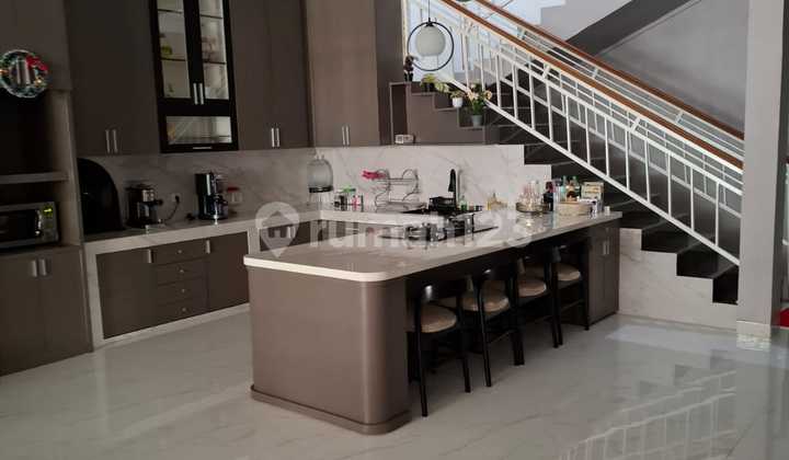 Dijual Morek Housing Jaktim LB 500m2, Full Furnishhh Baguus! Dijual Morek Housing Jaktim LB 500m2, Full Furnishhh Baguus!