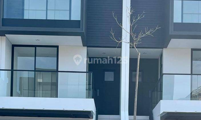 Rumah Golf Island Harmony Boulevard Ukuran 5x15 Unfurnished 1