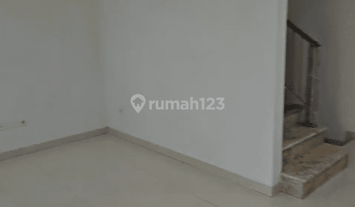 DiSewakan Rumah 6x15  2 Lantai Harmony Golf Island, Jakarta Utara 2