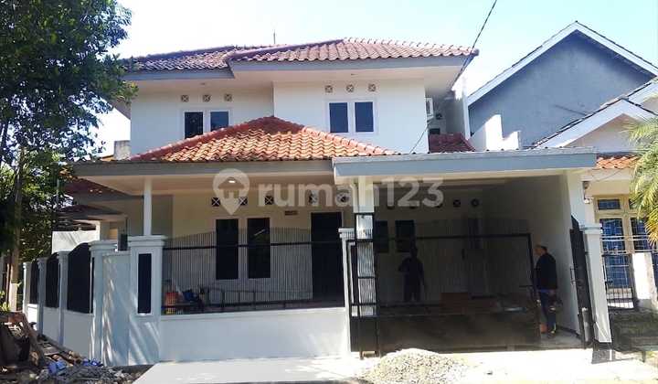 Dijual - Rumah Rapi Lokasi Tenang di Sektor 9 Bintaro
