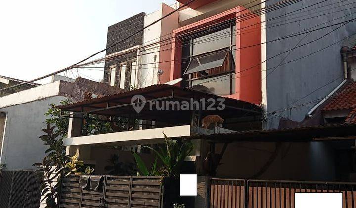 Turun Harga Rumah Bagus Siap Huni di Jakarta Selatan Dekat Pondok Indah 1