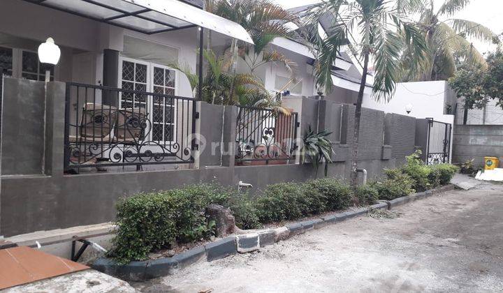 Turun Harga Rumah Bagus Siap Huni di Sektor 9 Bintaro Tangerang 2