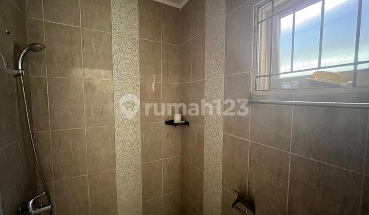 Rumah Rapi Dan Siap Huni Dalam Cluster Di Bintaro Jaya Sektor 9 2