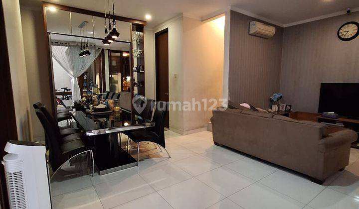 Rumah Bagus Full Renovasi Siap Huni di Discovery Lumina Bintaro Jaya 1