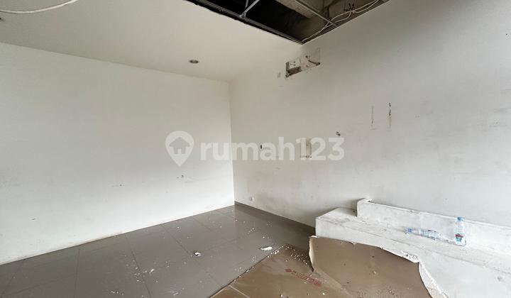 For Rent 3-Story Shop House Ready to Occupy in Bintaro Sector 9 2
