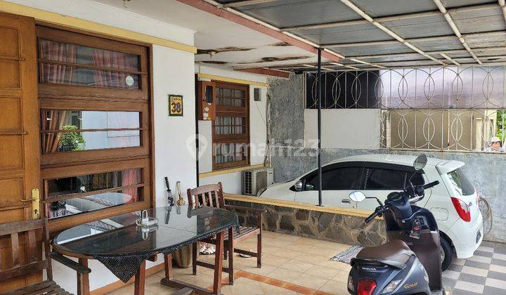 Rumah 2 Lantai Bagus SHM di Sektor 5-Bintaro, Jakarta Selatan 1