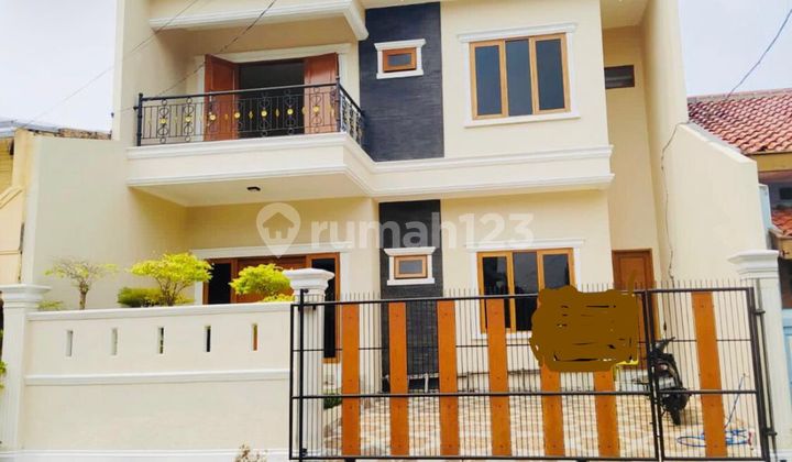 Dijual Rumah Bangunan 2 Lantai Di Pulo Gadung Jaktim