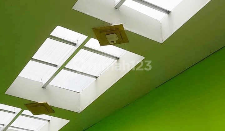 For Rent 2-Story House in a Populated Area in Ciledug 2