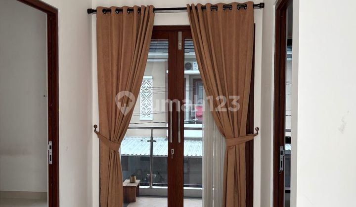 Dijual Rumah Nyaman Siap Huni di Arjuna Mansion 2