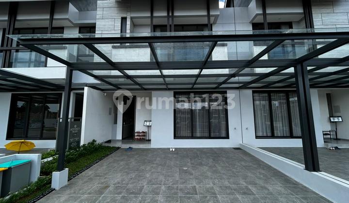 For Sale House In Botanica District Bintaro Jaya