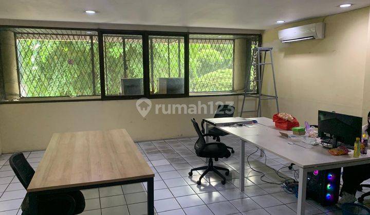 Dijual Atau Disewakan Ruko di Kedoya, Kebon Jeruk, Jakarta Barat 2