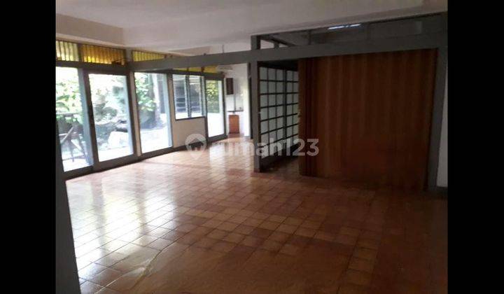 Rumah Lama Butuh Renovasi Harga Murah di Cipete 1