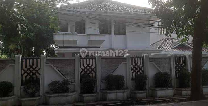 Rumah Komersil Lokasi Cipete Cilandak Strategis  2