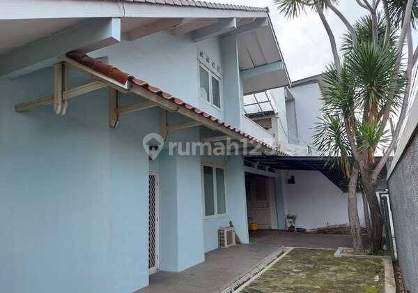 Rumah Murah Dihoek Dalam Komplek Dekat Pejaten Village  2