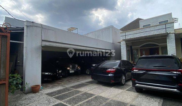 Cipete Rumah Siap Huni Dengan Kolam Renang Lokasi Terbaik Dekat Dengan Mrt