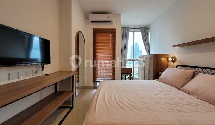 Apartment The Newton, Karet Semanggi 1 BR Bagus Furnished