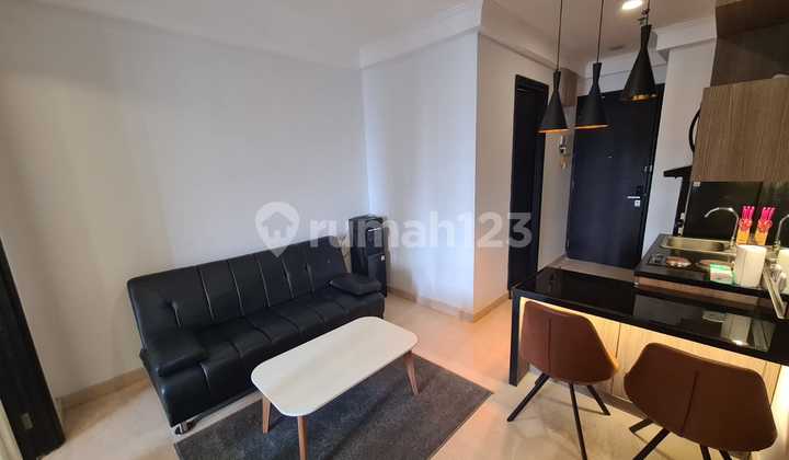 Nice Furnished 1 BR Apartment in Bendungan Hilir
