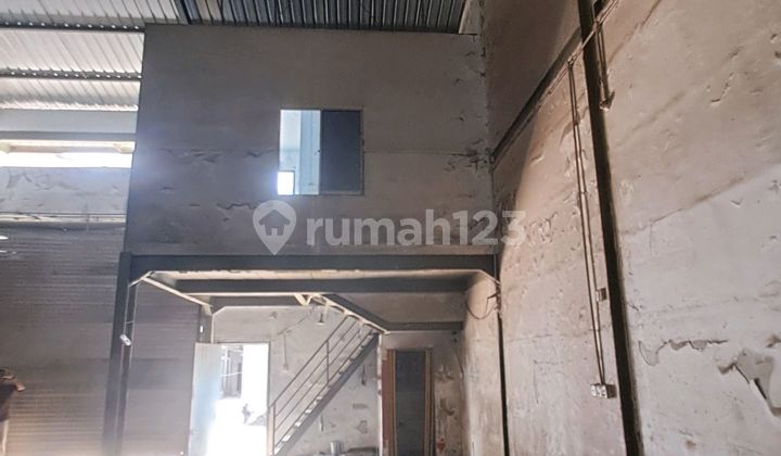 For Rent 3 Units of Attached Shophouses 2