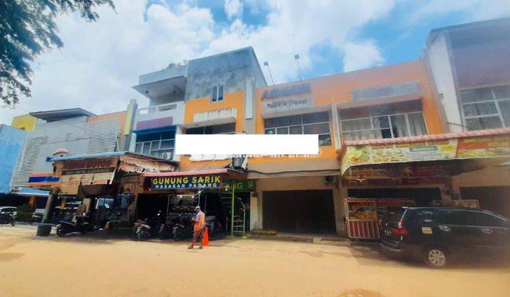 Dijual ruko 3 lantai hadap jalan besar 1