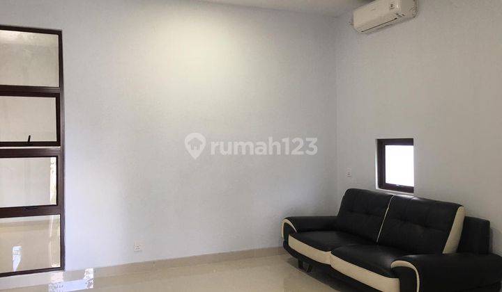 Disewakan rumah full furnished posisi hook 2