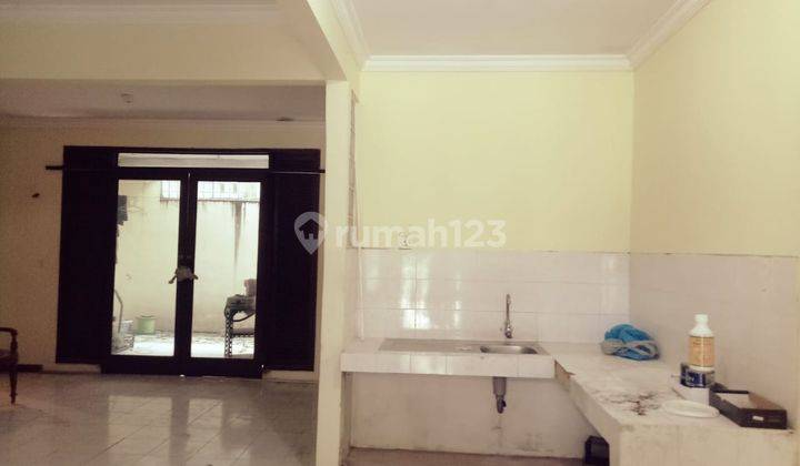 Dijual rumah di lokasi perumahan elite 2