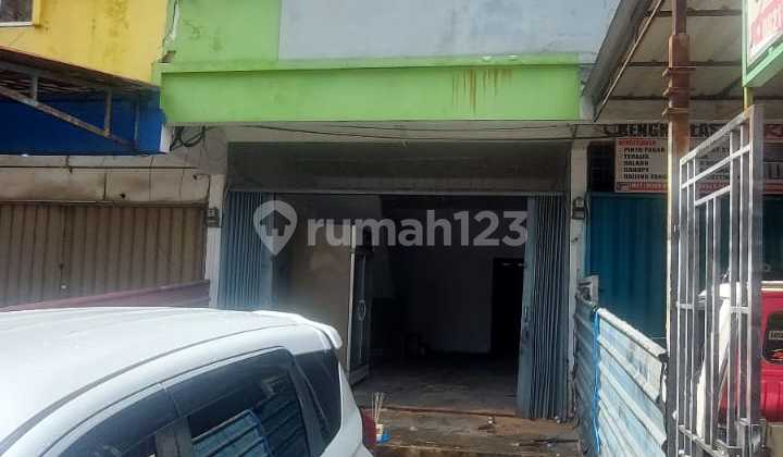 For Sale Town House Facing Main Road 1