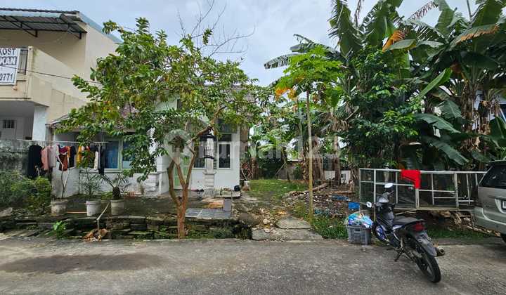 For Sale House Hook Position 2