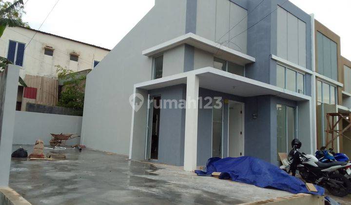 Dijual Rumah Posisi Hook 2