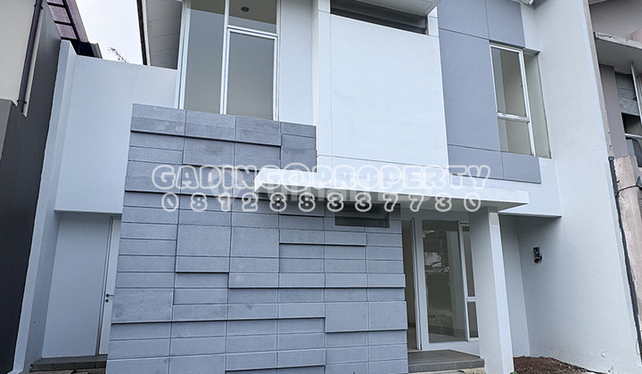 Beautiful and tidy house. 2 floors. Located in BSD City, Verdant Ville - The Icon cluster, 5 minutes from the toll gate!