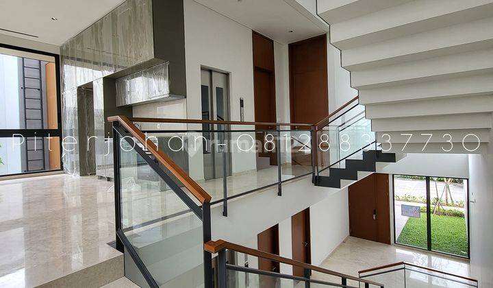 Paling Mewah Lyndon Navapark, Bsd Rumah 3 Lantai Ada Lift 2