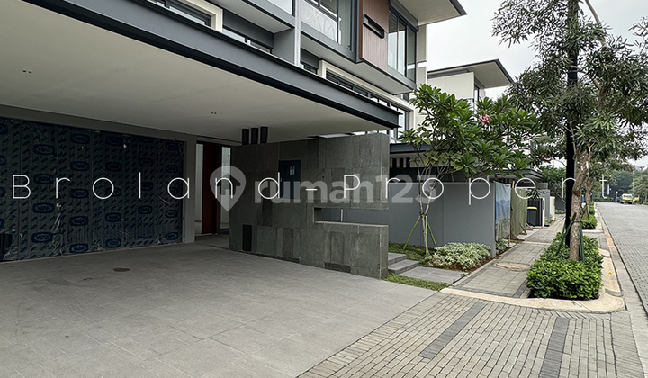 Rumah Sultan di Bsd City, Clstr Lyndon Navapark L 15m 3 Lantai 2