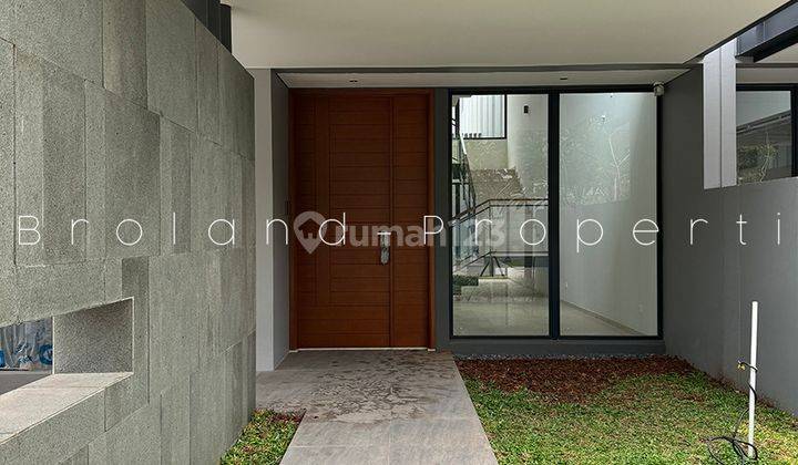 Rumah Sultan di Bsd City, Lyndon Navapark Type L15m 3 Lantai 2