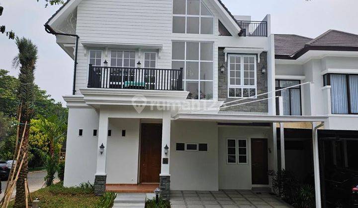 Rumah Cantik Corner di Clstr Illustria Eminent, Bsd. Dijamin  1