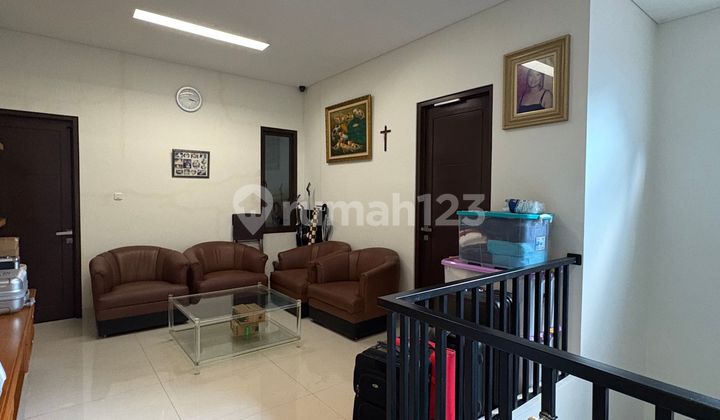 Dijual Rumah 2 Lantai Shm, Sutera Intan Di Alam Sutera, Nego! 2