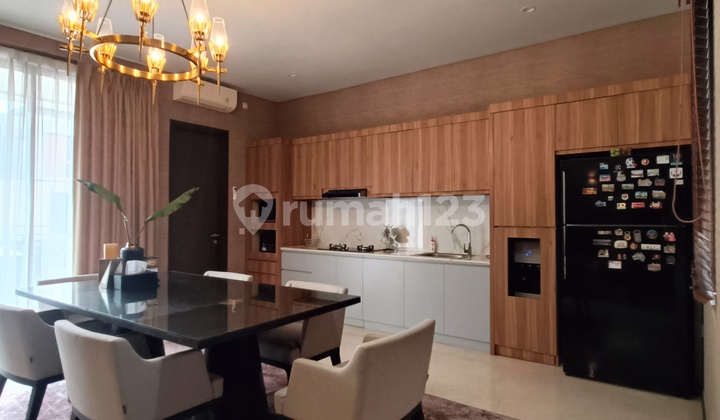 rumah mewah 3 lantai, the zora kimora - bsd city, rapi siap huni, no PR..