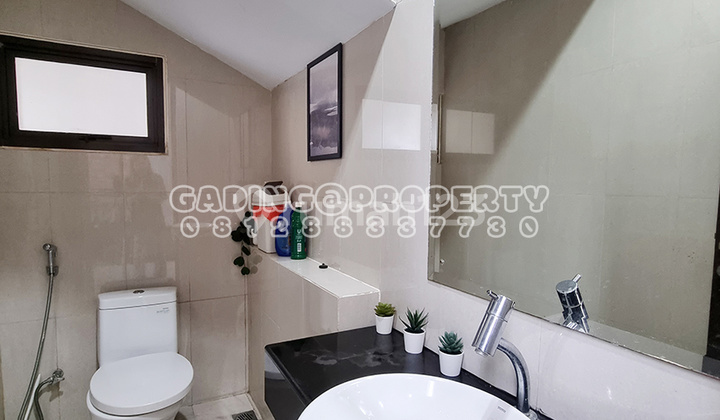 2-story house. Cluster Mayfield Greenwich Park in BSD. Already renovated! 2