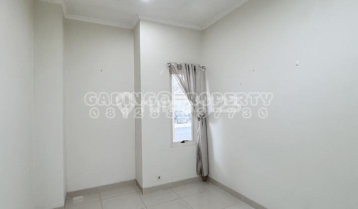 Ready-to-Occupy 2-Story House. The Springs Goldfinch in Gading Serpong. Negotiable. 2