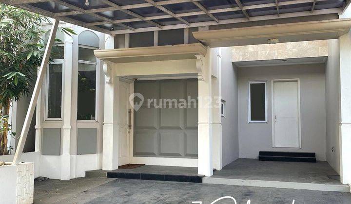 Rumah 2 Lantai, Konsep Classic di Whitsand Greenwich Park Bsd 2