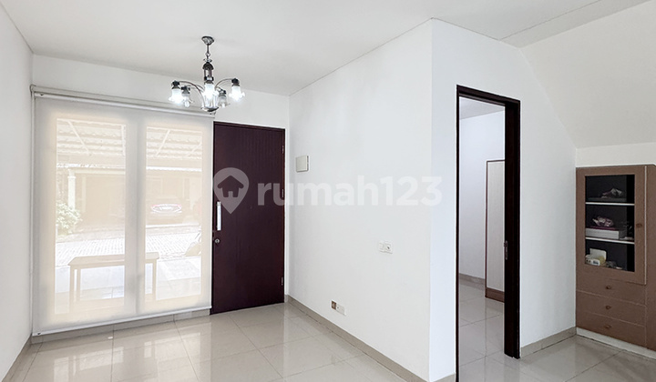 Sell cheap! house in greencove bsd city, strategic location negotiable price! 2