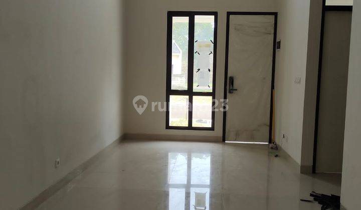 Dijual Rumah Baru Renovasi 1,5 Lantai di Citra Raya, Tangerang 2