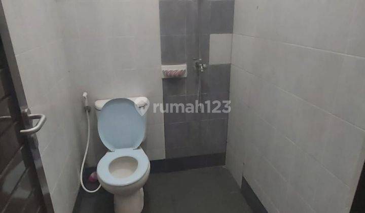 Rumah Cantik semi furnished sudah SHM di Kota Baru Parahyangan 2