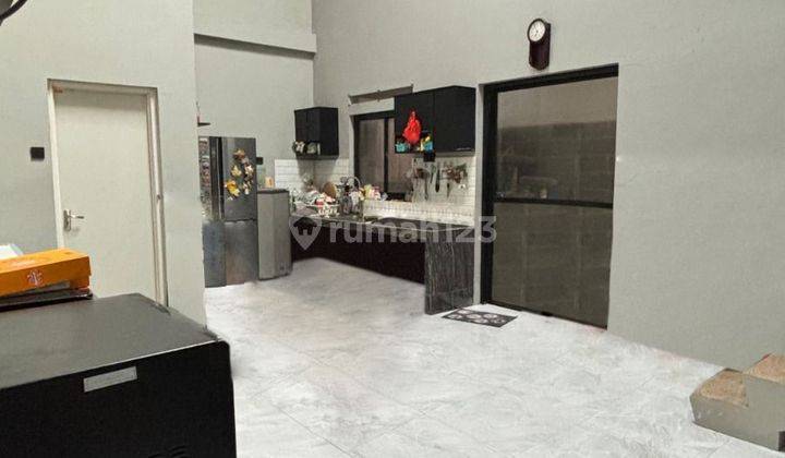 Di Jual Cepat Rumah Bagus 2 Lantai di Citra Raya  2