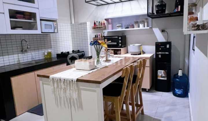 For Sale House in Kencana Loka Bsd 2