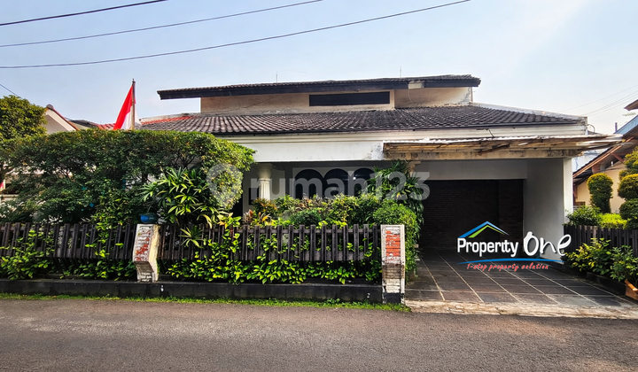 Jual Rumah Lokasi Strategis di Kedoya Selatan Jakarta Barat Dekat Akses Mall Puri