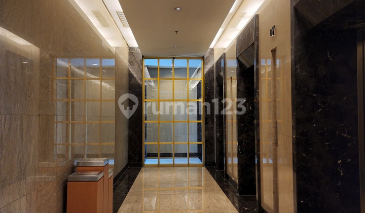 Dijual Apartemen Residence 8 @Senopati 1 BR (Size 76 Sqm) FURNISH CERTIFICATE TERMURAH 2,7 MILIAR RUPIAH SEBELUM TERJUAL – WHATSAPP: 08777889xxxx 2