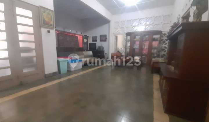 Toko Dan Rumah Lokasi Strategis Dekat Pasar Sleman Lama. 2